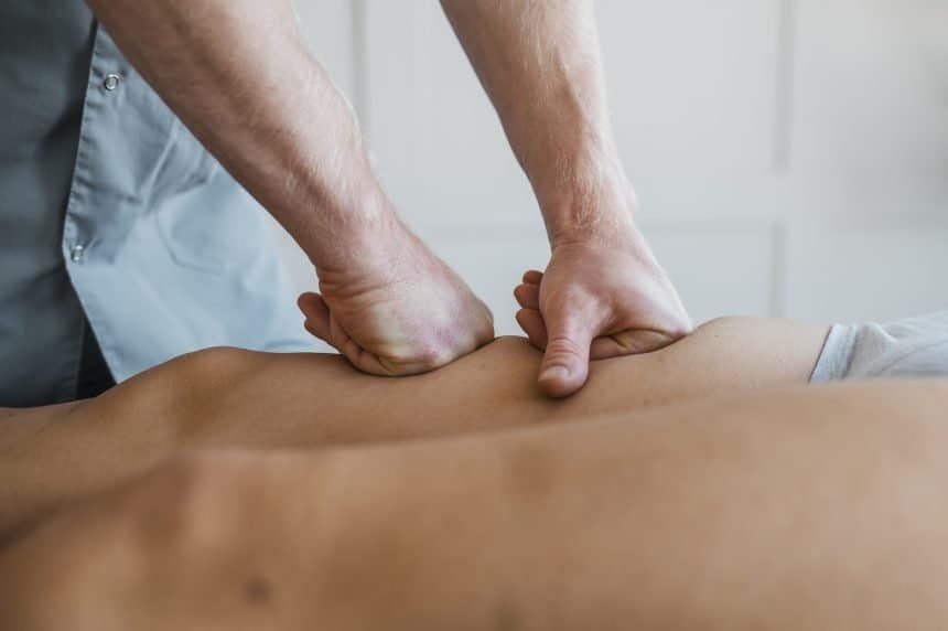 massaggio sportivo, massaggio, sport, stretching, fisioterapia, infortuni, lesioni